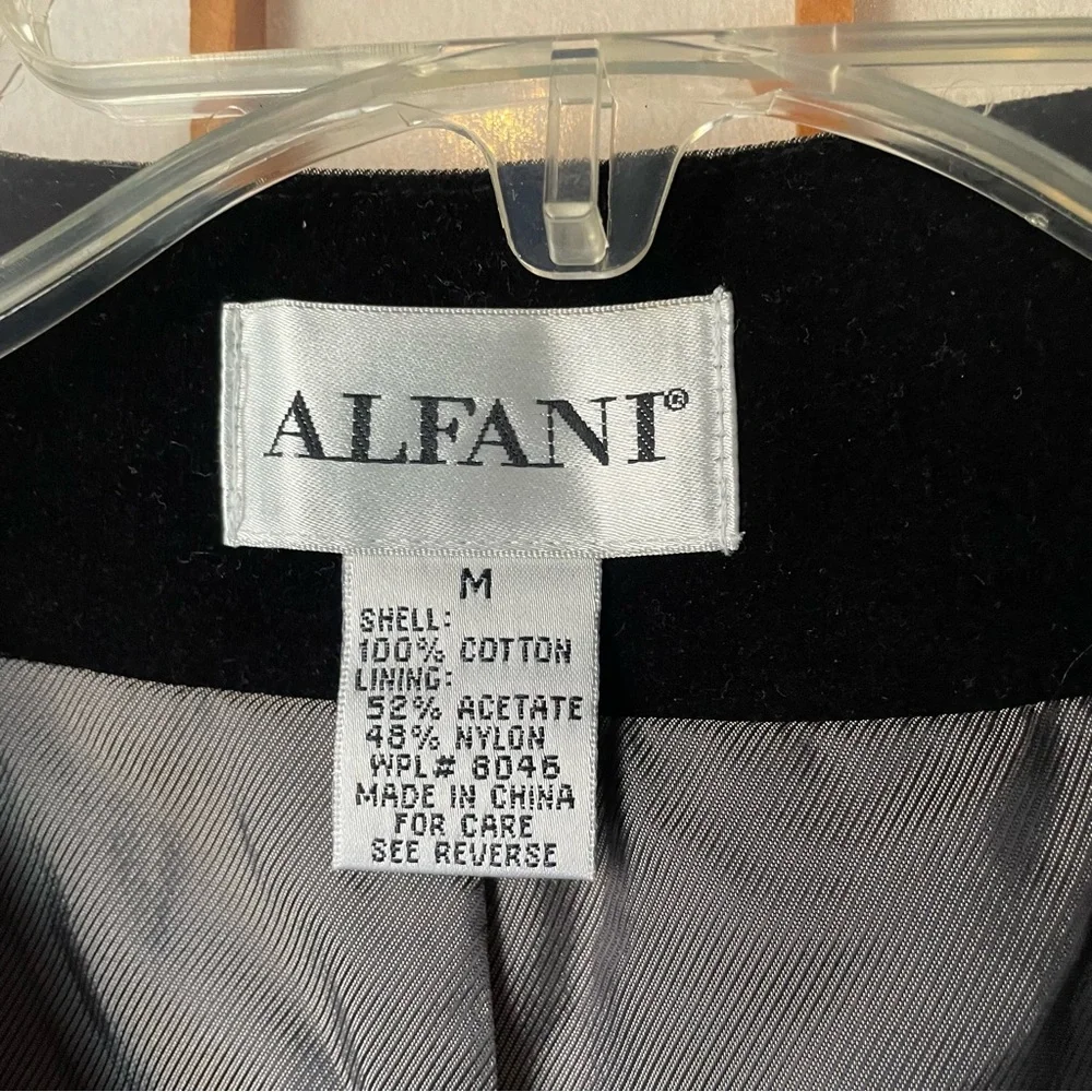 Alfani Vintage Black Velvet Vest, M‎
